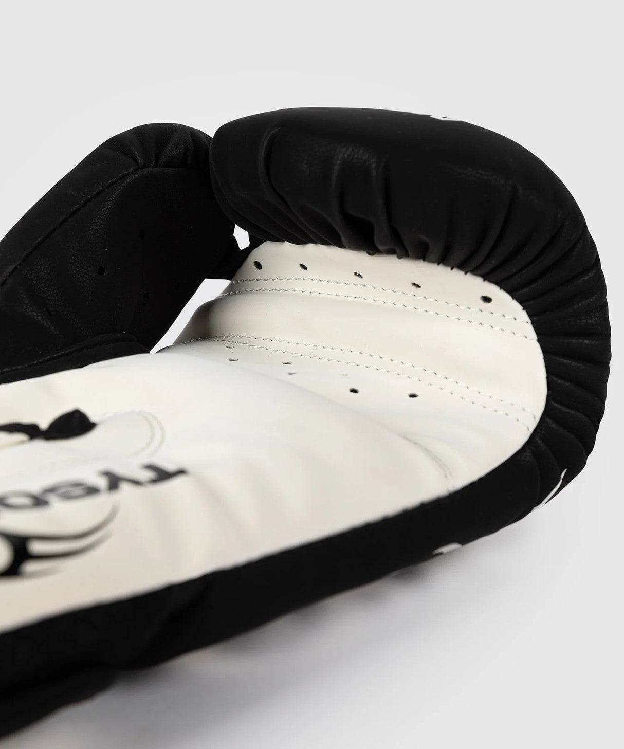 Venum Contender 1.5 Boxing Gloves – White/Silver, VENUM-05105-224