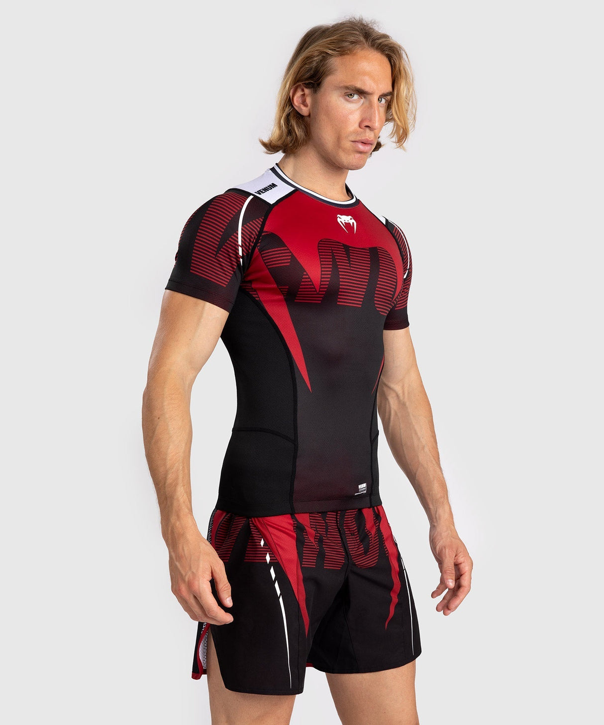 Rashguard Venum Adrenaline - noir/rouge, VENUM-05176-100