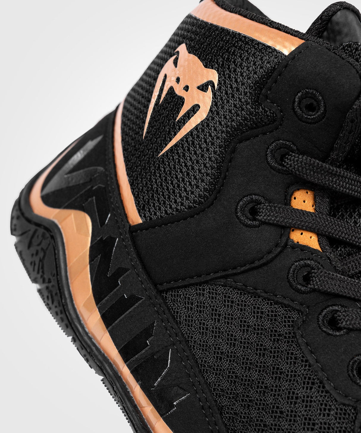 Venum Elite Wrestling-Schuhe – schwarz/bronze, VENUM-05083-137