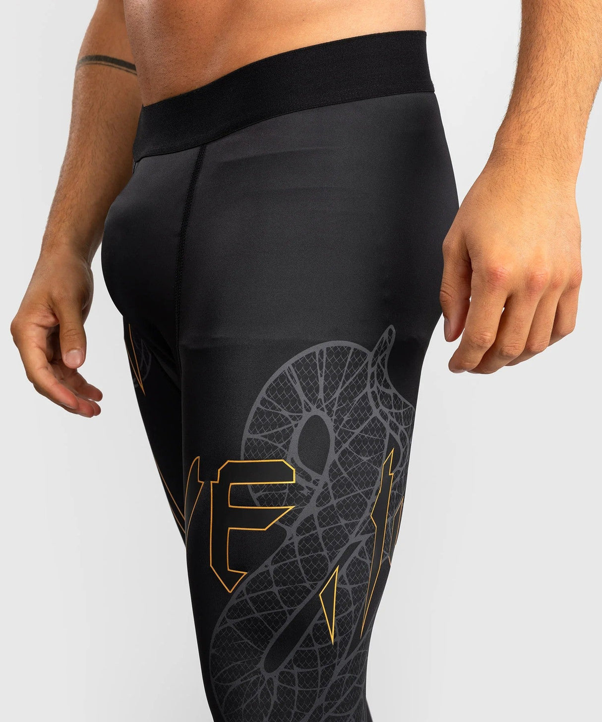 Venum Serpenti Men's Compression Leggings – Black/Gold, VENUM-05752-109