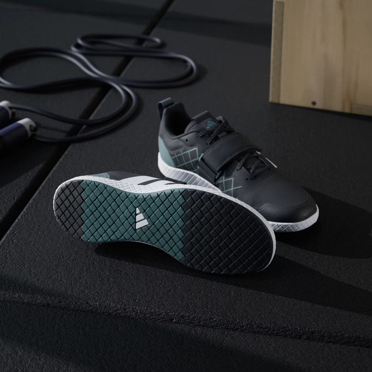 Adidas The Total – Gewichtheberstiefel, JP9870