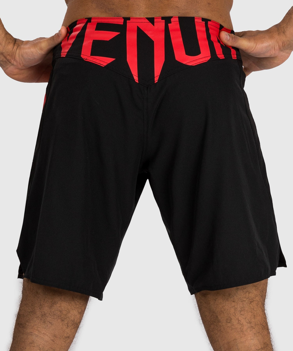 Venum Licht 5,0 MMA Shorts-Schwarz/Gold, Venum-05103-100