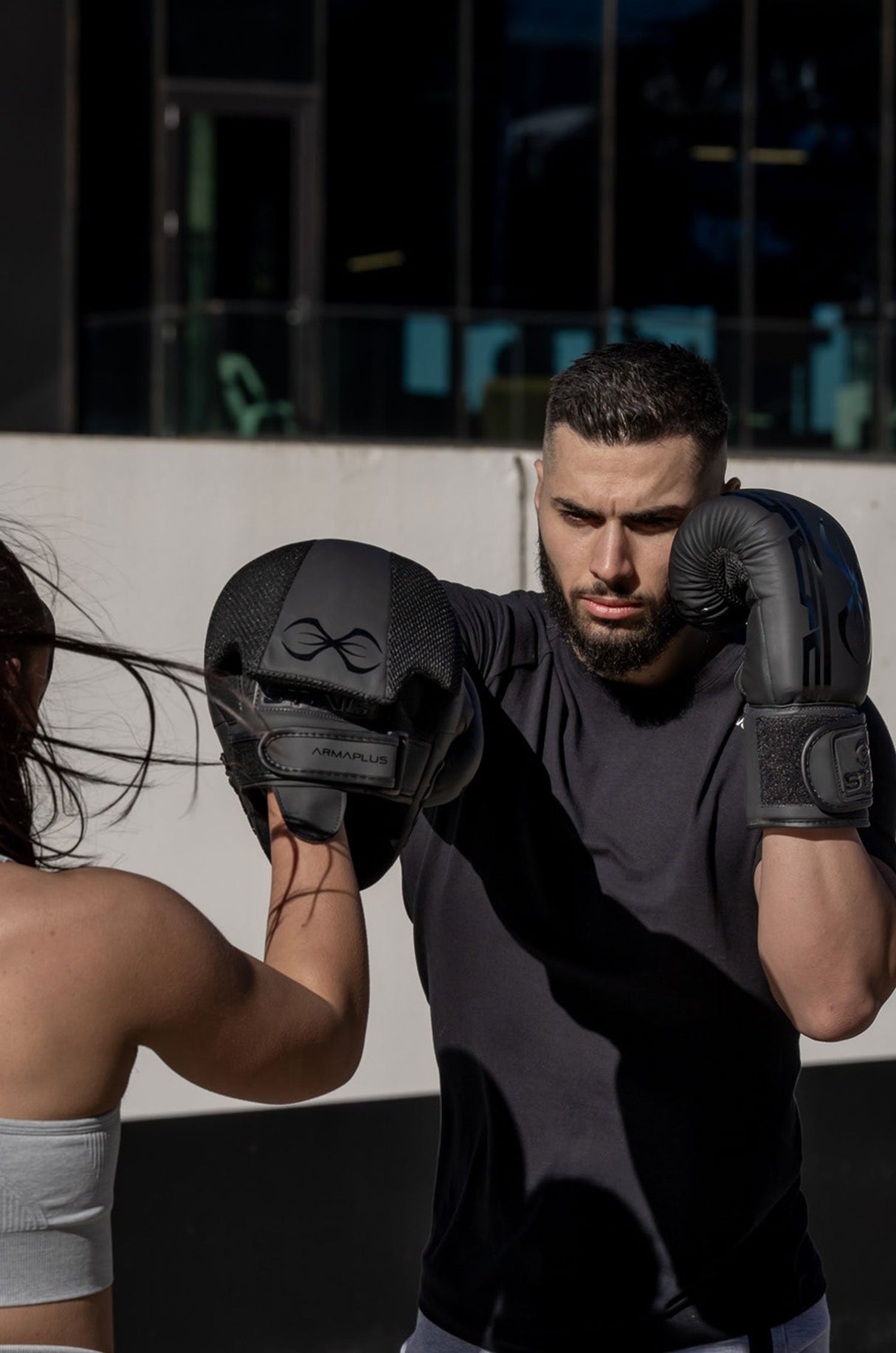 Gants de boxe Sting Armaplus - noir, G10381