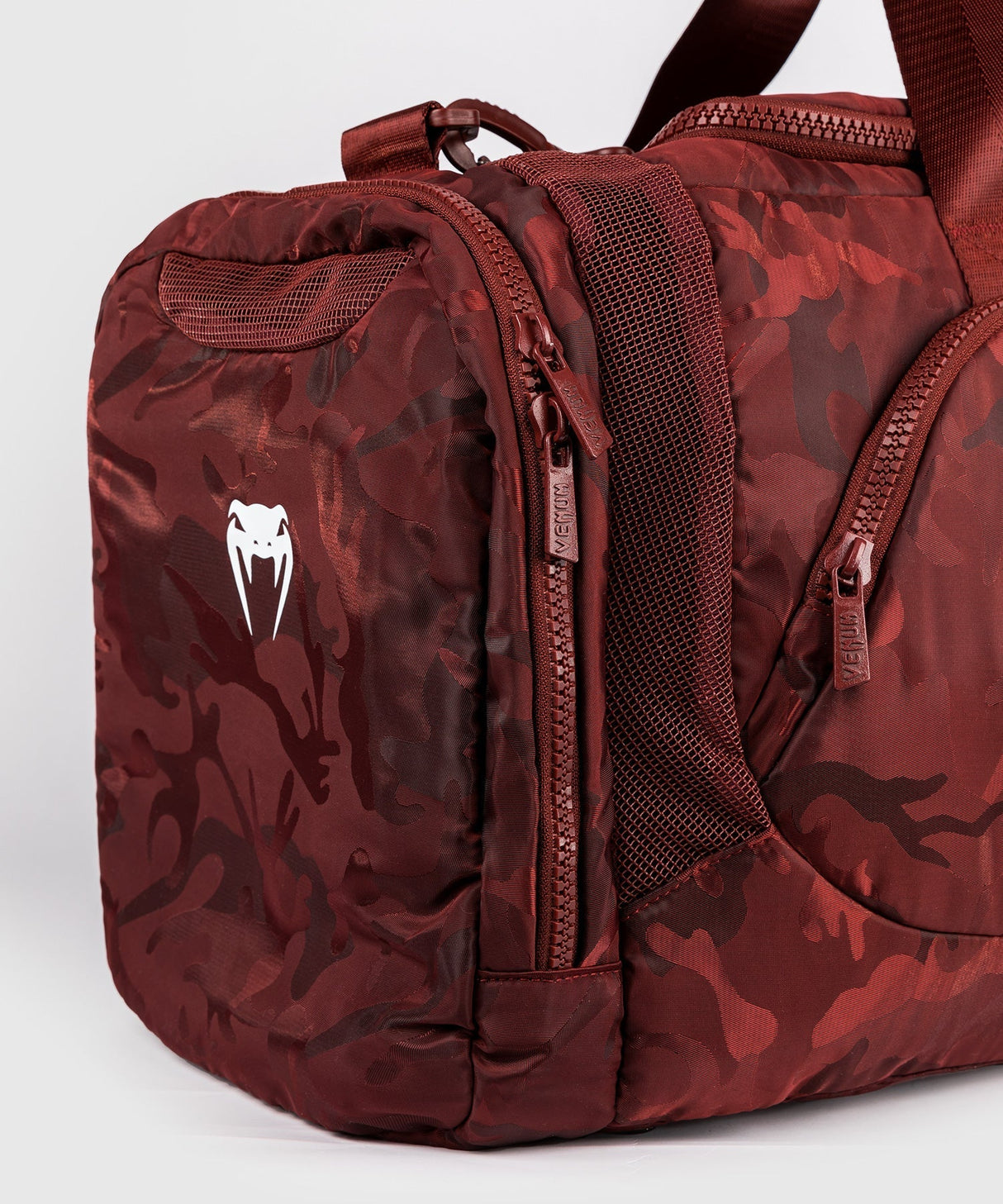 Venum Sports Bag Trainer Lite-Red/Camo, Venum-04954-631