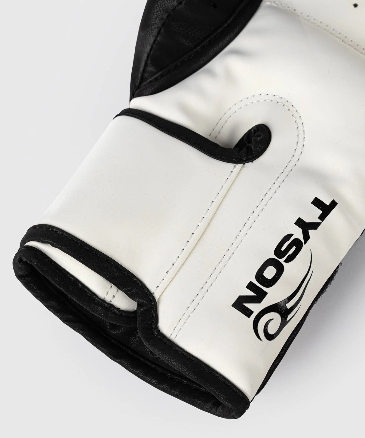 Venum Contender 1.5 Boxing Gloves – White/Silver, VENUM-05105-224