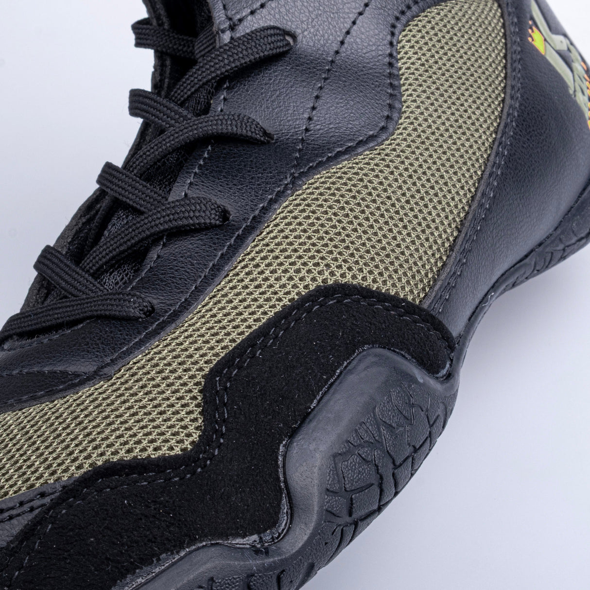 KING Boxschuhe Apex Pro 3 – Schwarz/Khaki