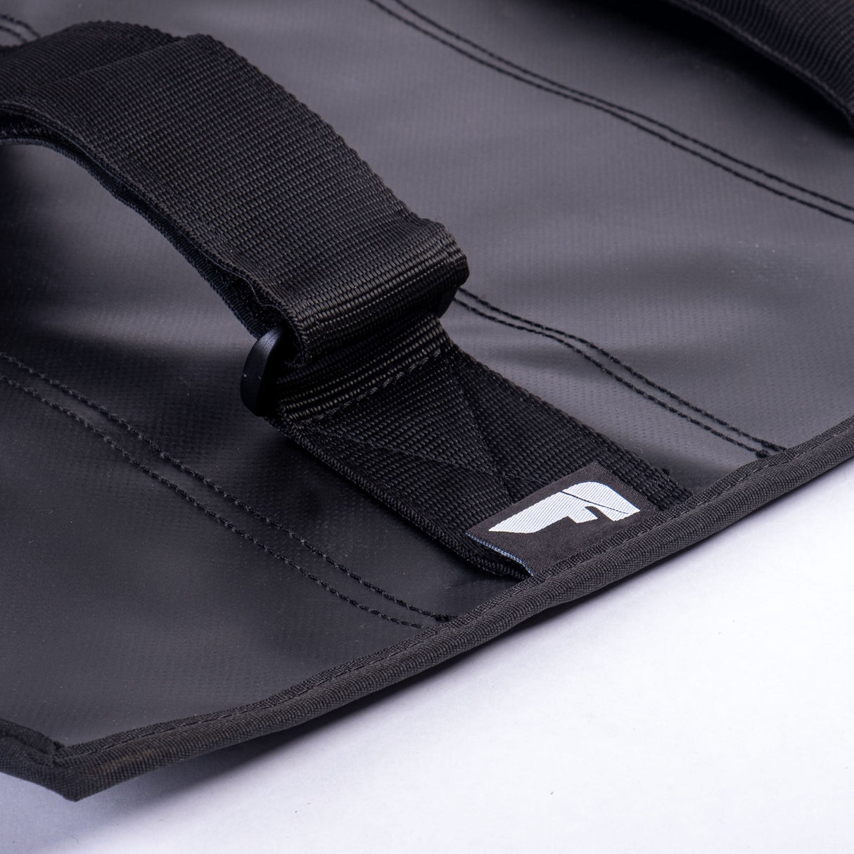 Escudos de entrenamiento de conjunto táctico de combate montado en el árbol: negro, tacset-01