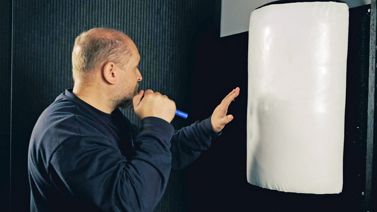 Blanco táctico - SCUTUM - negro