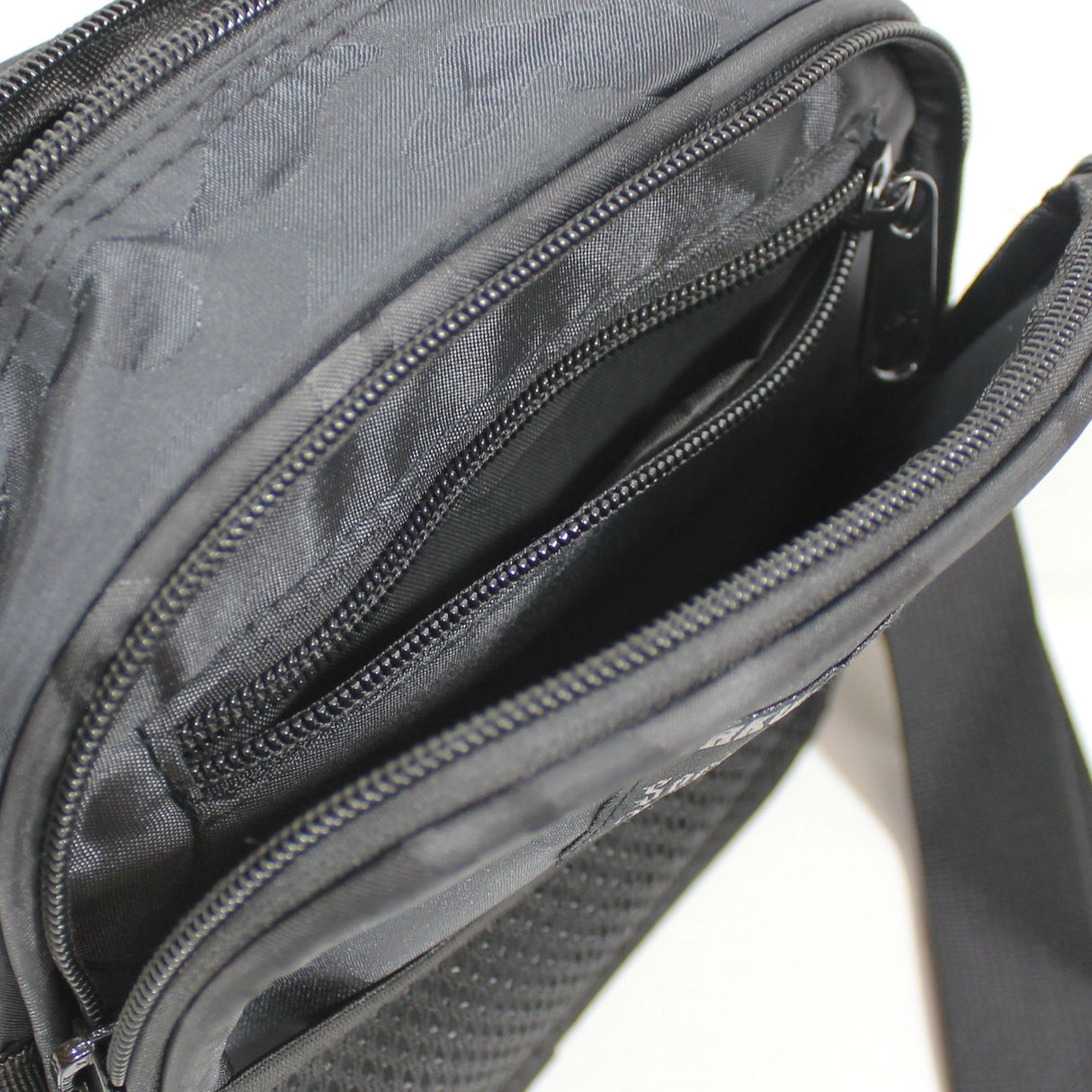 Bolso de hombro premium de Yakuza - CAMO NEGRO, 3574