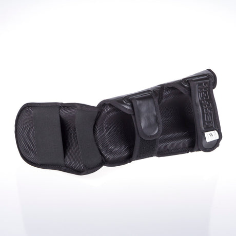 Fighter Shinguards Thai Ergo - Black/White, FSG -004BW