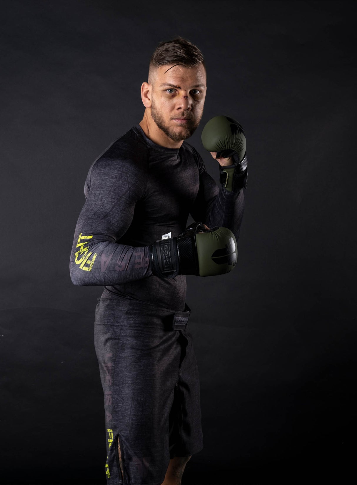 Short Fighter MMA - Life is a Fight - gris, FSHM-12