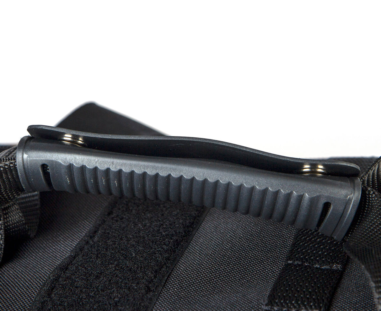 Fighter Sporthandtasche LINE XL – Tactical Series – Armeegrün, FTBP-06