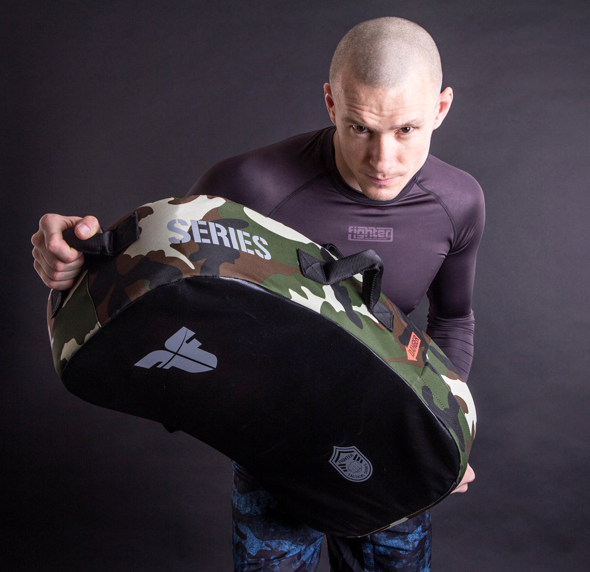 Fighter Kicking Shield - MULTI GRIP - Tactical Series - black/camo, FKSH-14