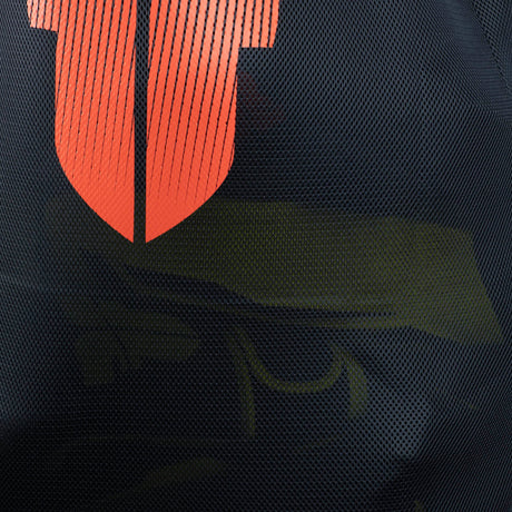 Malla de combate de mochila - negro/rojo