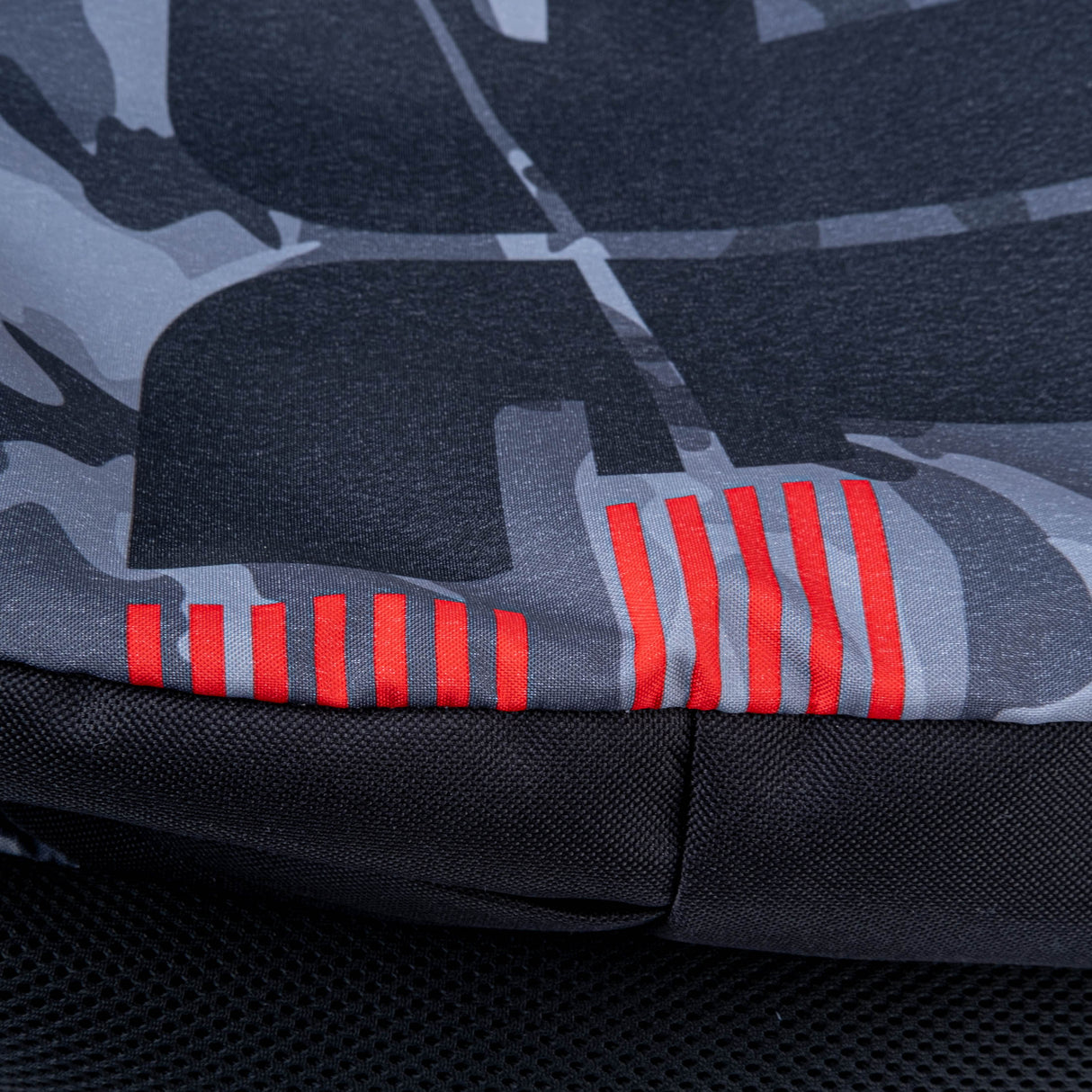 Escuadrón de mochila de luchador - urban camuflaje