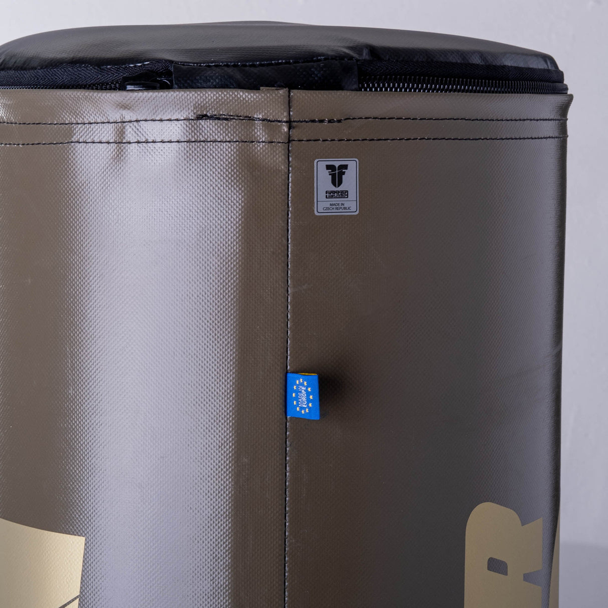 Fighter Freistehender Boxsack Classic – Khaki/Gold