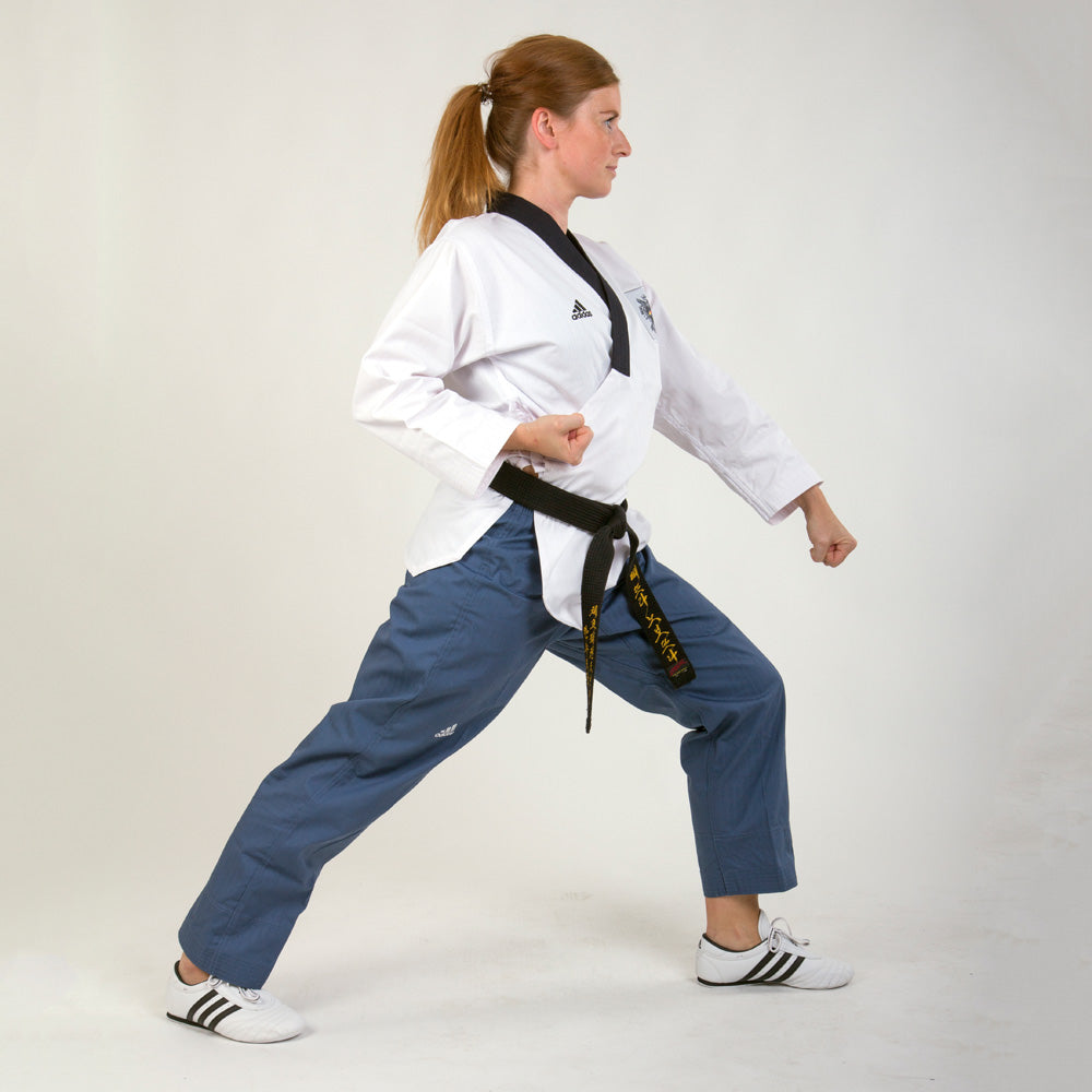 Uniforme adidas Poomsae féminin, ADITPAF01