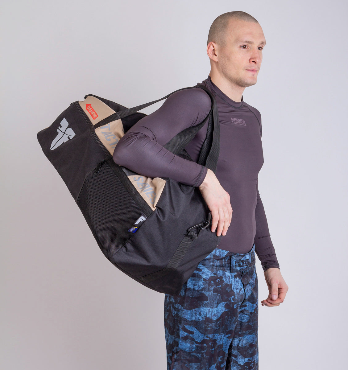 Fighter Sports Bag LINE XL – Tactical Series – Wüste, FTBP-07