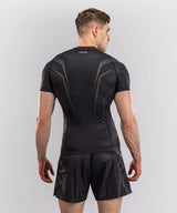 Rashguard à manches courtes Venum Streamline – Noir/Or, VENUM-06296-126
