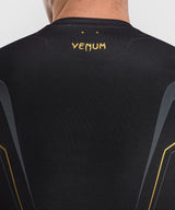 Rashguard à manches courtes Venum Streamline – Noir/Or, VENUM-06296-126