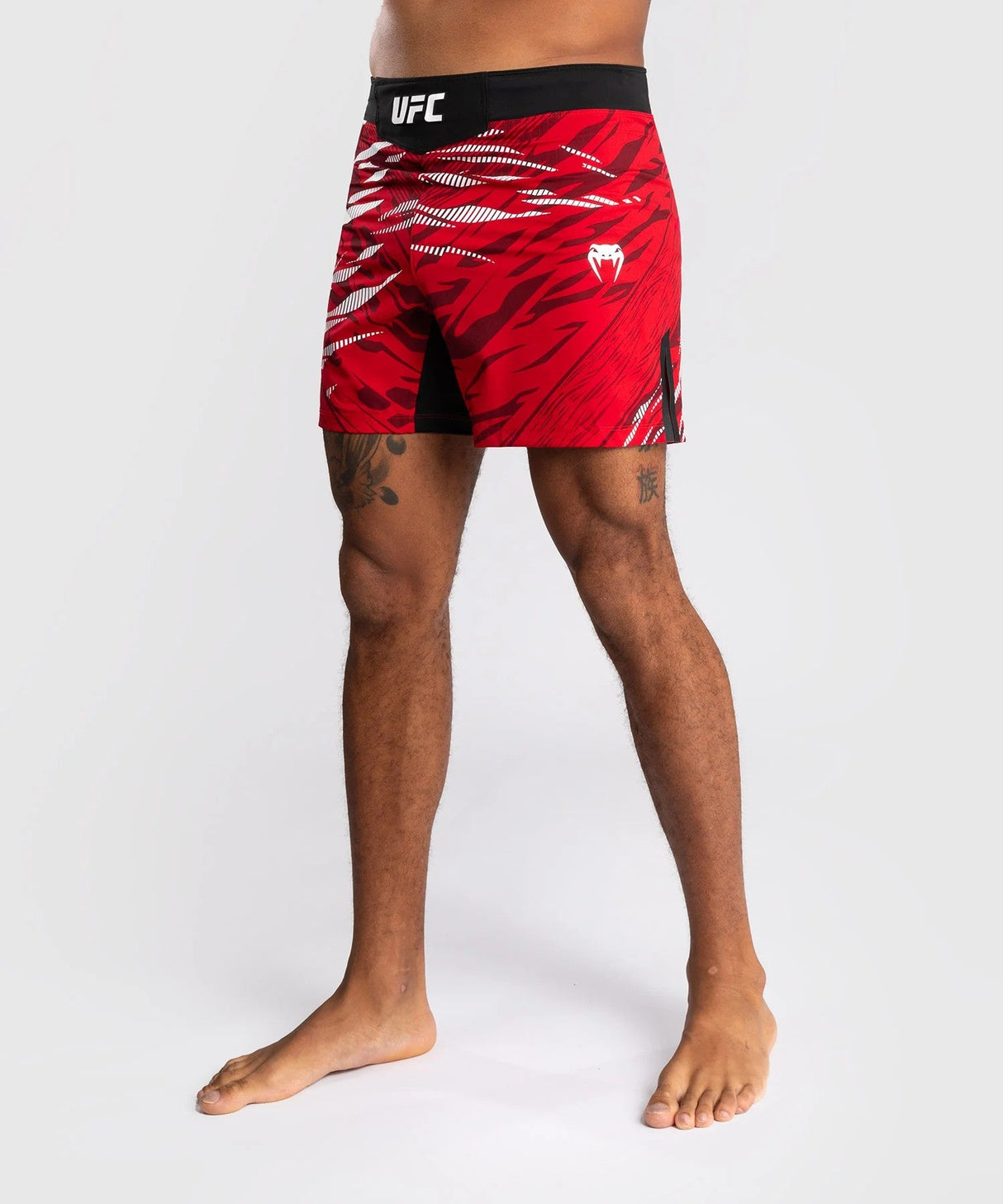 Venum UFC Fusion Fight Shorts - red, VNMUFC-00347-003