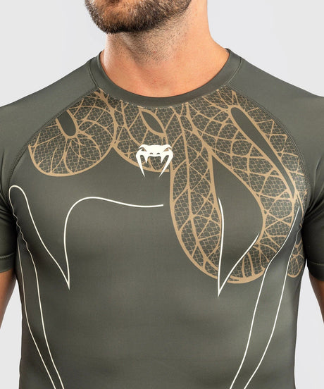 Venum Serpenti Short Sleeve Rashguard – Khaki, VENUM-05749-590