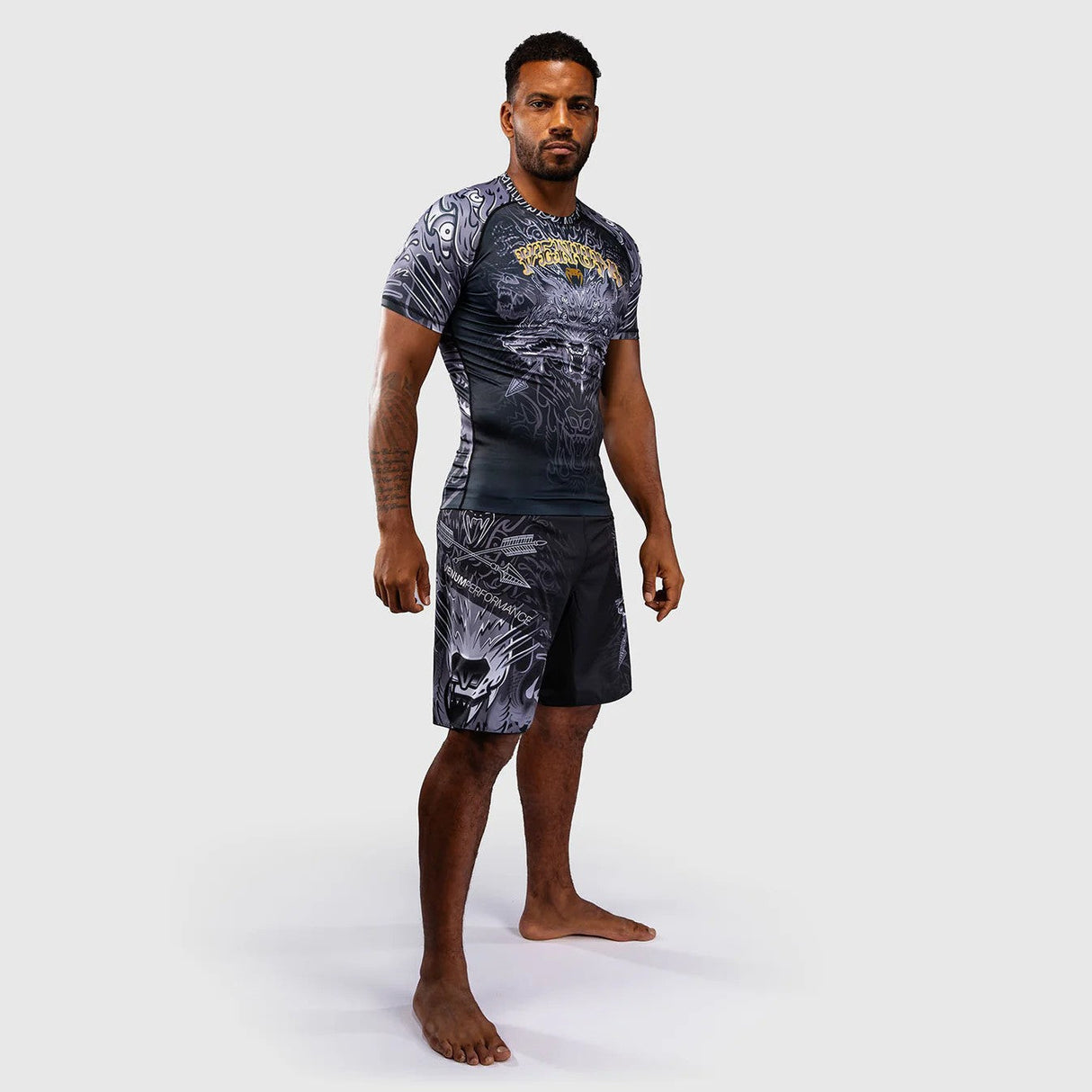 Venum Wolf Atak Short Sleeve Rashguard – Black/Grey, VENUM-06077-109