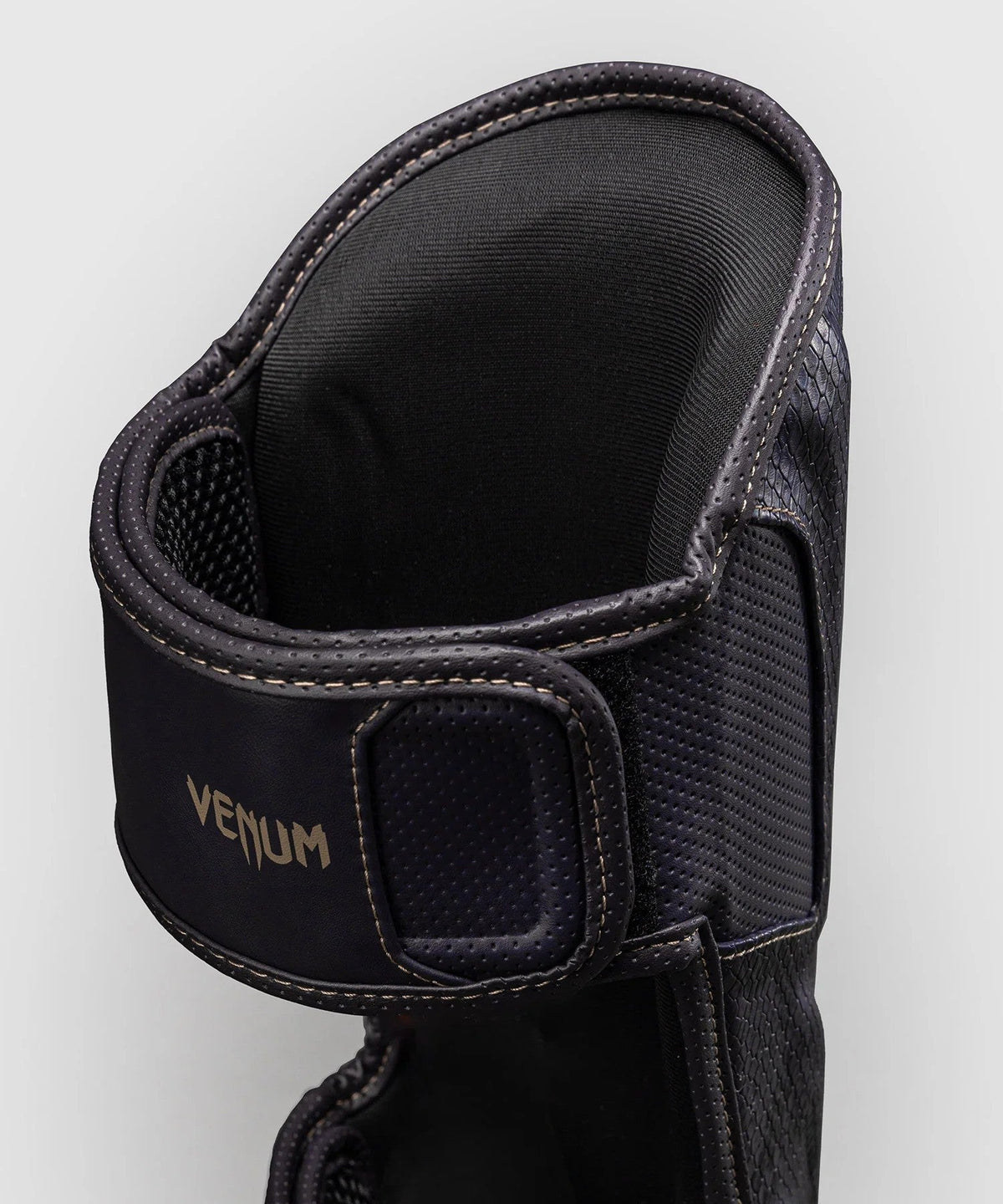 Venum Evo Scales Shin Guards – Purple, VENUM-05805-042