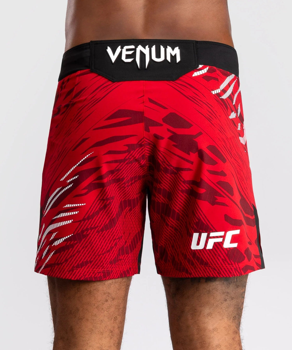 Venum UFC Fusion Fight Shorts - red, VNMUFC-00347-003