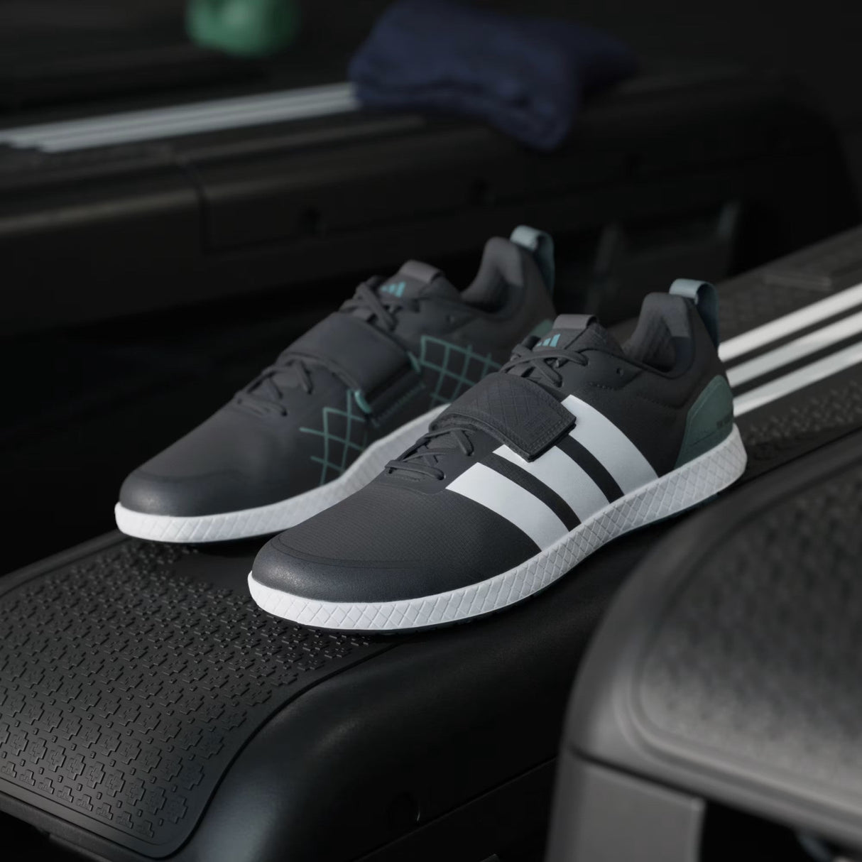 Adidas The Total – Gewichtheberstiefel, JP9870