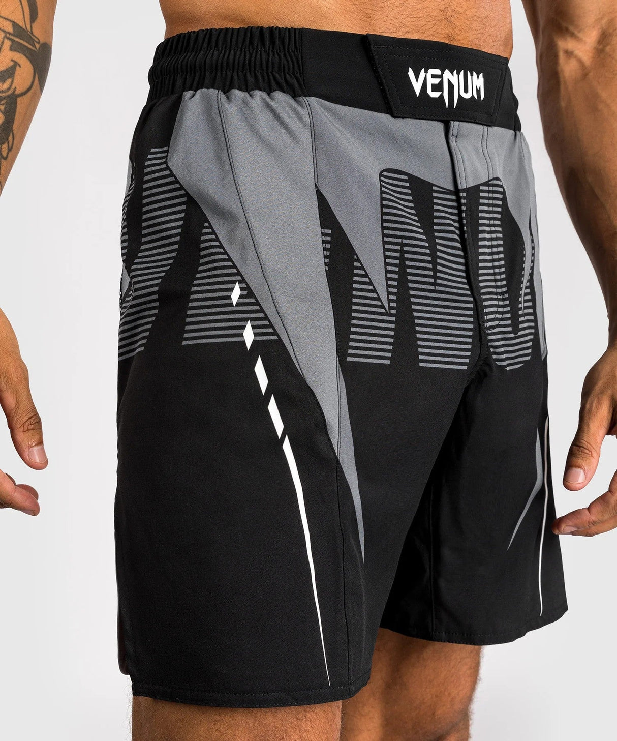 Venum Adrenaline Fight Shorts – black/silver, VENUM-05172-109
