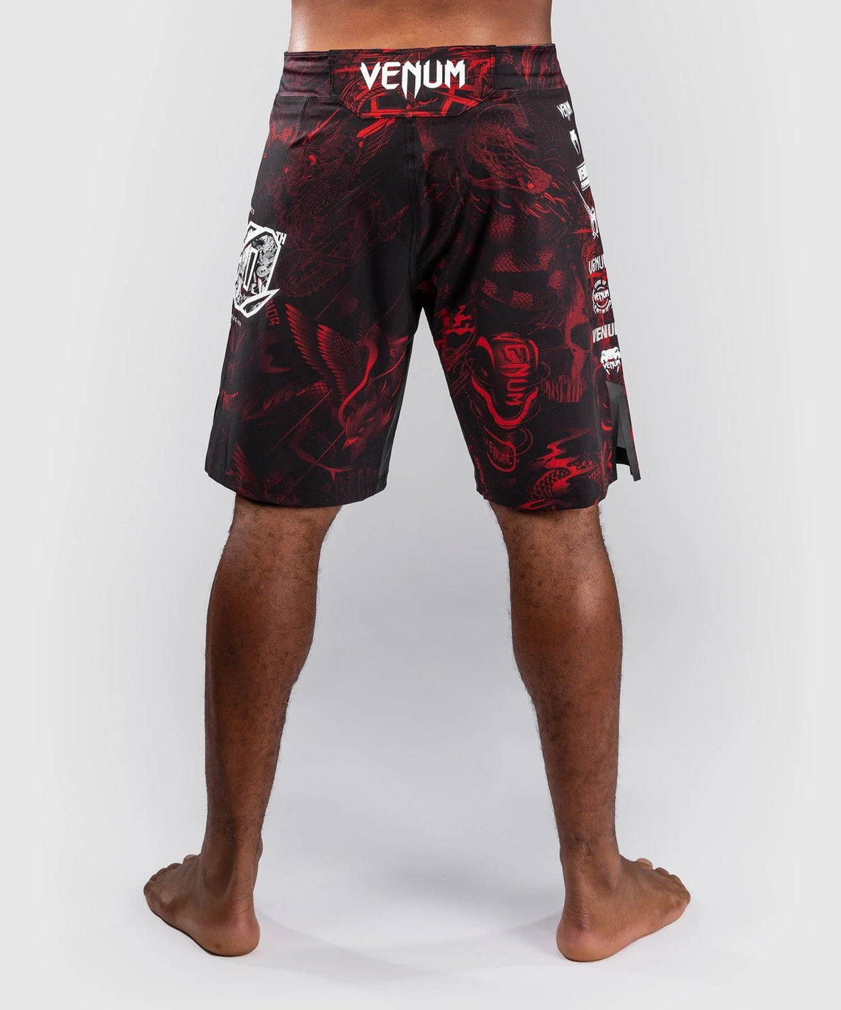 Venum 20th Anniversary Fight Shorts - black/red, VENUM-06102-100