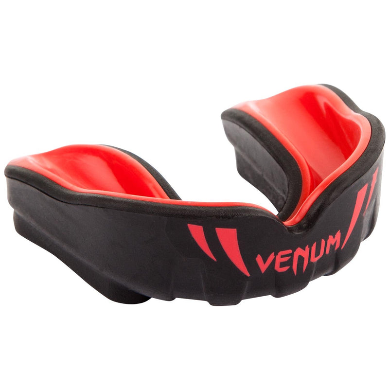 Venum Challenger Kids Mouthguard - Black/Red, VENUM-03348-100
