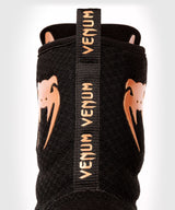 Venum Elite boxing shoes - black/gold