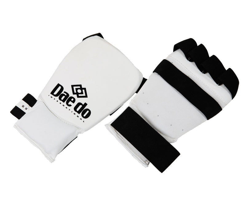 Daedo Karate Hand Protector - white, PR1640