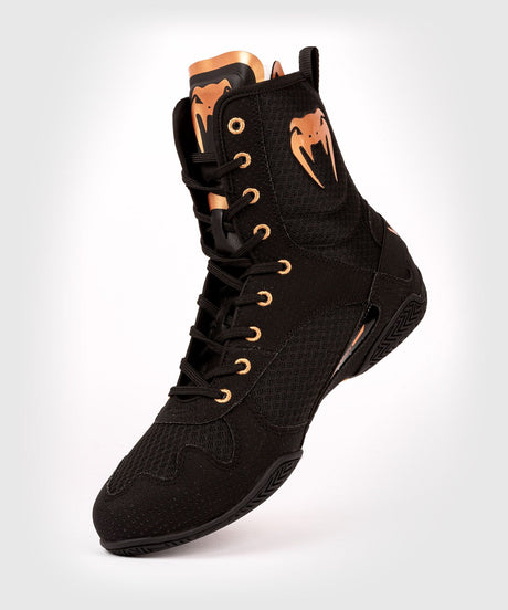 Venum Elite boxing shoes - black/gold