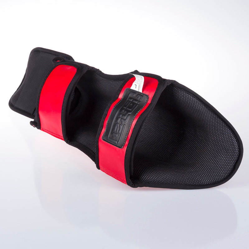 Fighter Shinguards Thai Classic - red/black, JE1573RB
