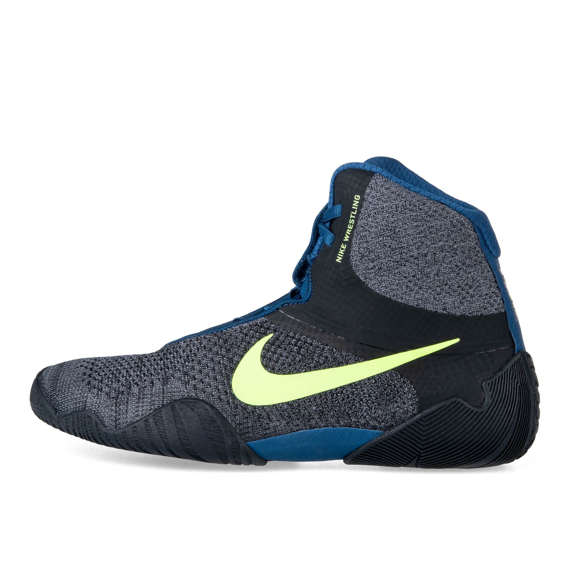 Nike kung fu shoes deals