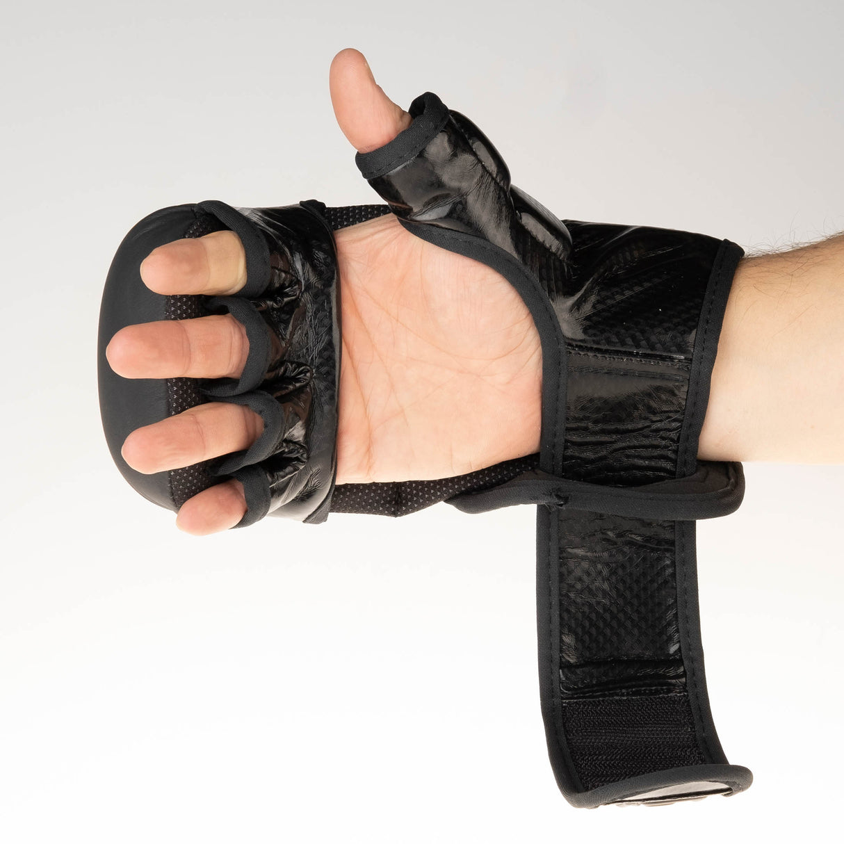 Entrenamiento de guantes MMA de combate - negro, FMG -001BB