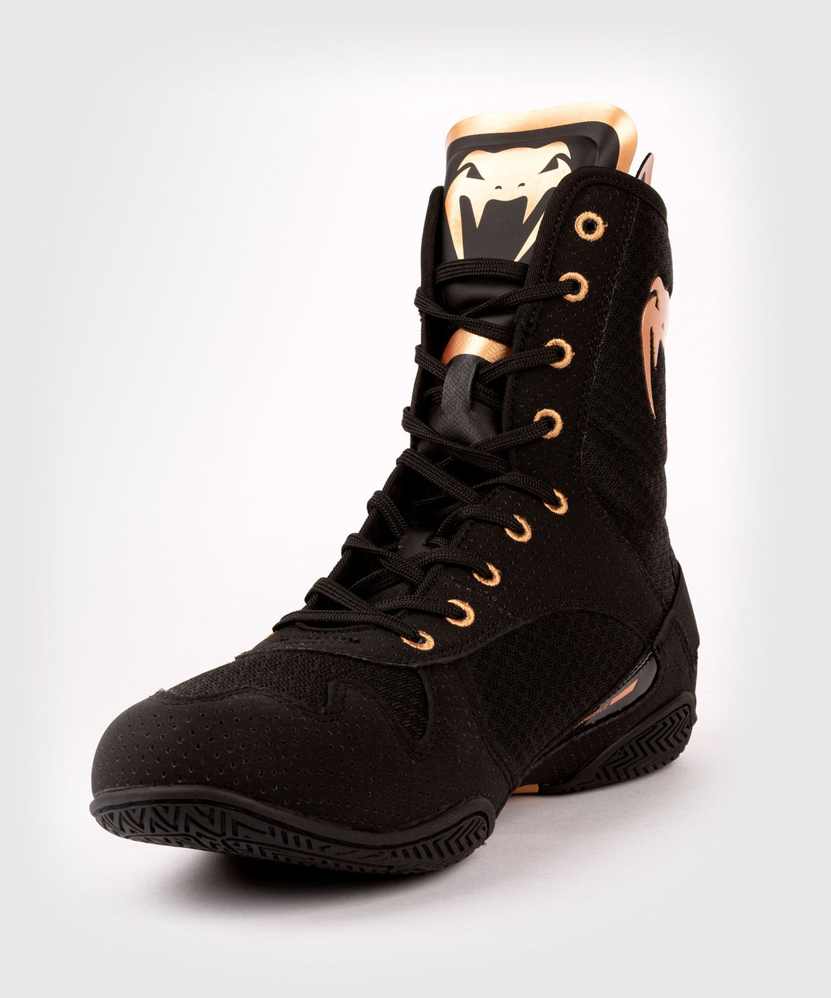 Venum Elite boxing shoes - black/gold