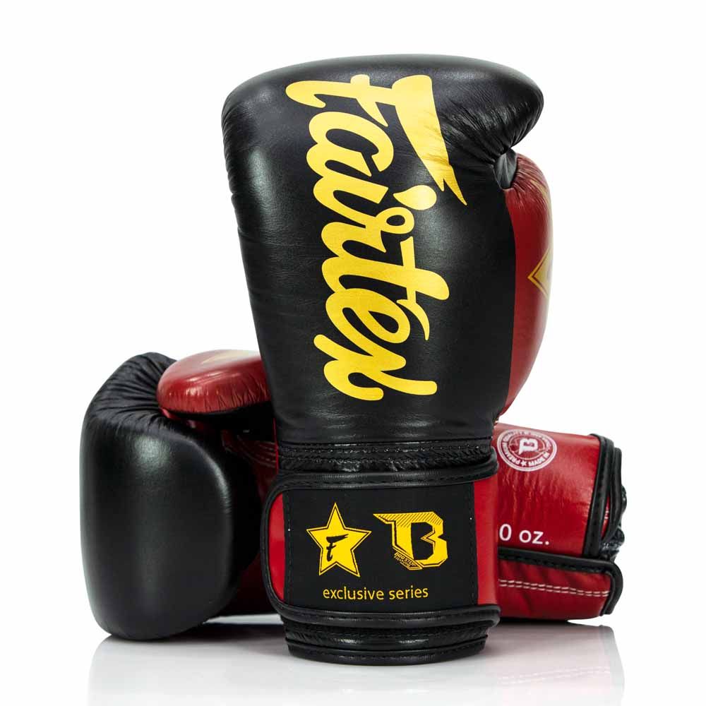 Serie de refuerzo de guantes de boxeo de Fairtex - negro/rojo
