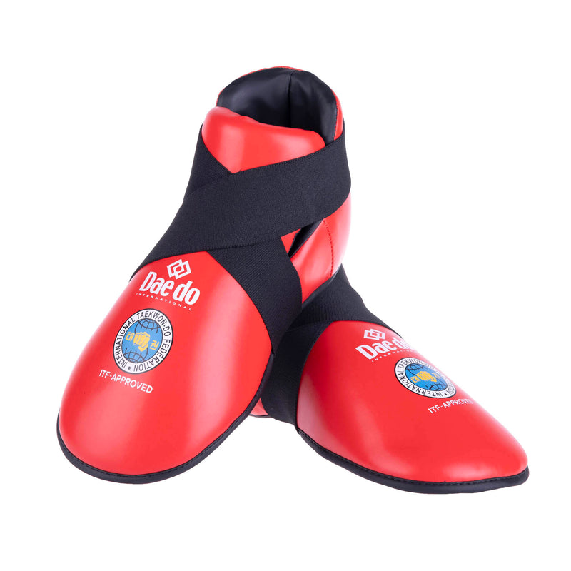 Footwear Daedo ITF - red, PRITF2022