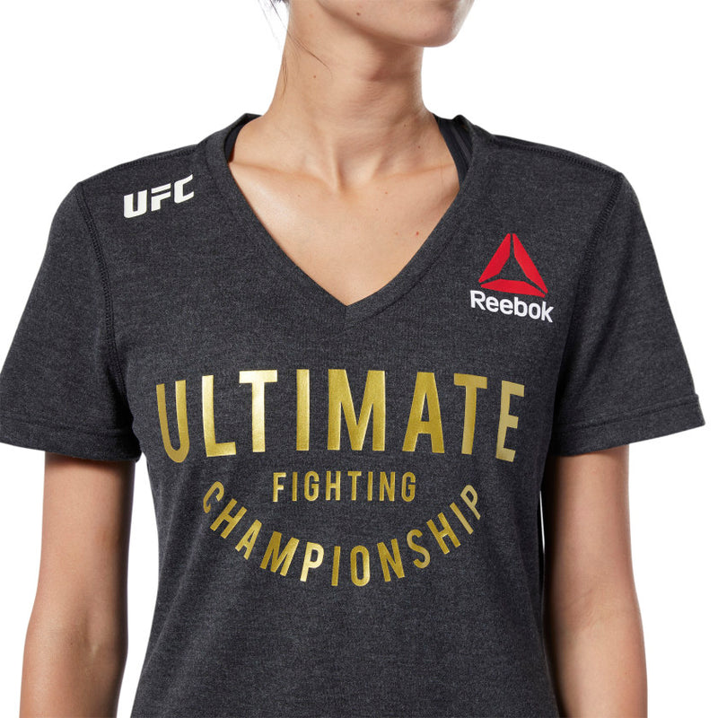 Reebok Womens UFC Fight Night Jersey Tee : : Clothing, Shoes &  Accessories