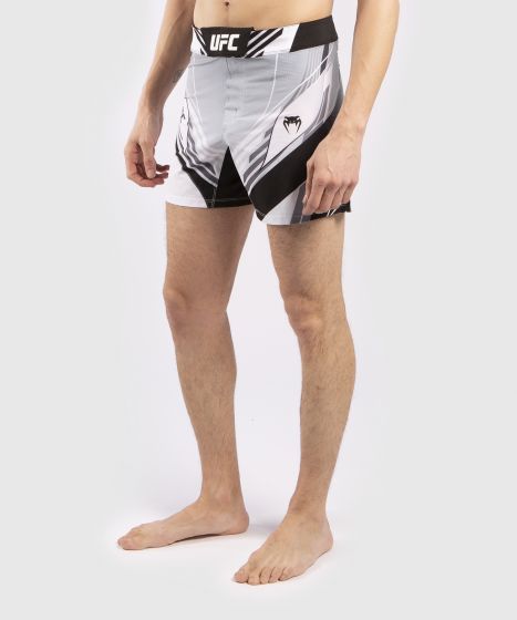 Venum MMA Shorts UFC Pro Line - weiß