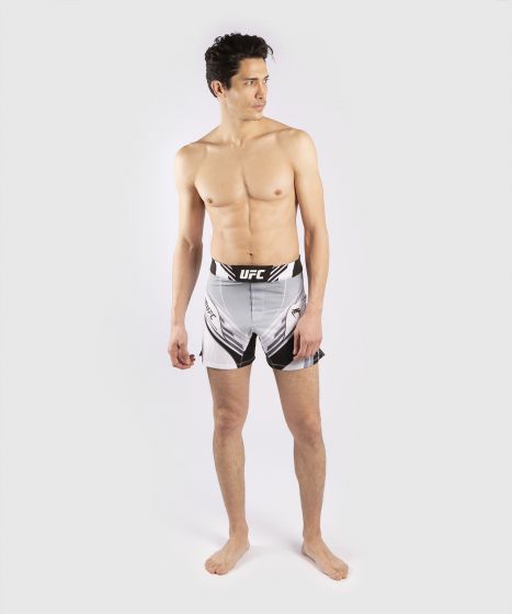 Venum MMA shorts UFC Pro Line - white